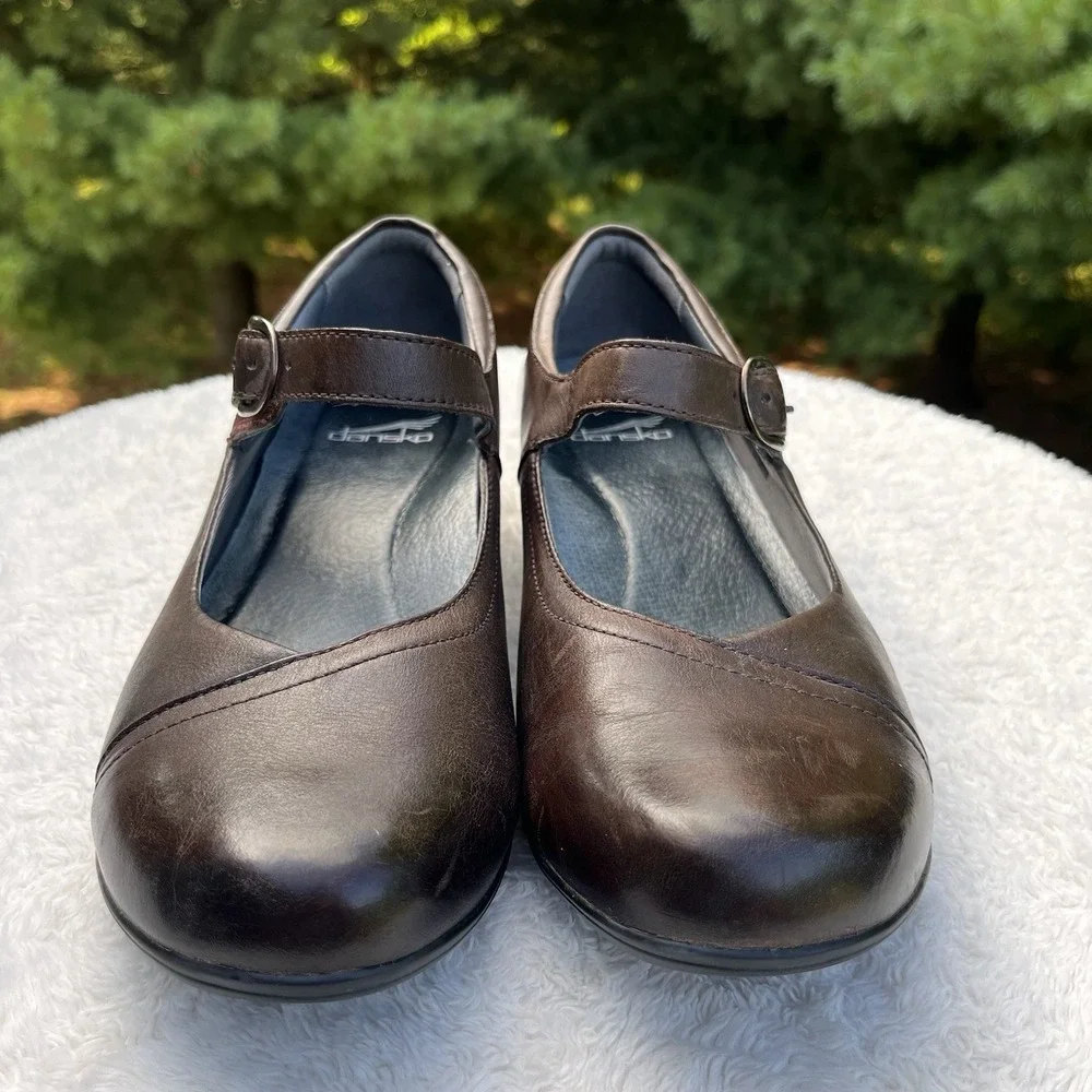 Dansko preowned very